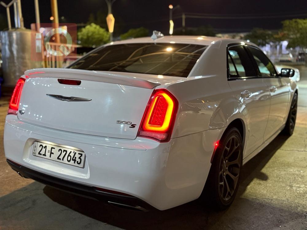 Chrysler 300